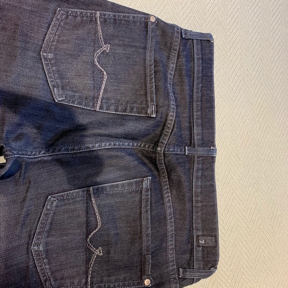 Men’s 7 for all mankind jeans. Long straight leg. Size 32. Like new. - Picture 3 of 3